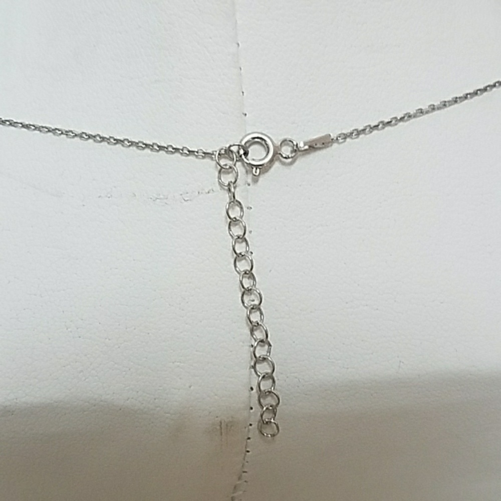 LadyBug Necklace 16 to 18 inches chain - Picture 5 of 6